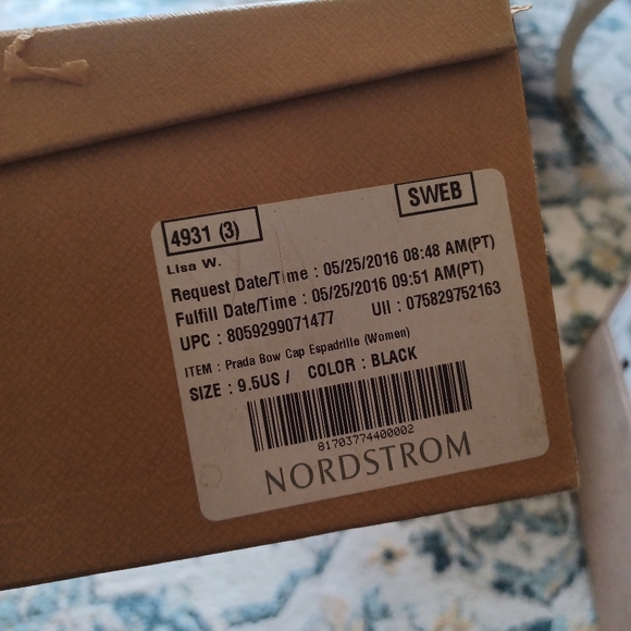 Prada shoes - Picture 10 of 10